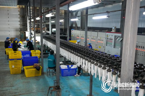 山西納科醫(yī)療科技職工生產(chǎn)丁腈手套